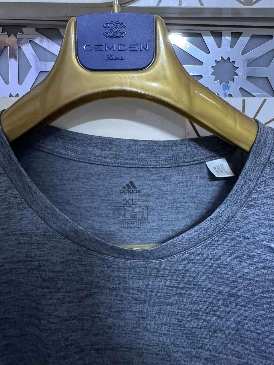 كيمونه adidas
اصلي وكاله
غير مستخدم
قياس XL


**إذا كنت صاحب هذا الإعلان وتريد حذفه لأي سبب، رجاءا أرسل رسالة إلى الدعم الفني**