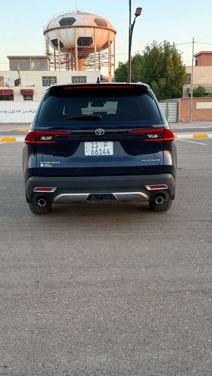 للبيع تويوتا كراند هايلاندر 2024
السيارة اعلى مواصفات بلاتينيوم ماكس هايبر 
نوع السيارة:  Toyota grand Highlander  
بصمة تشغيل 
بصمة ابواب دخول ذكي
كشنات ViP 
كشنات جلد 
كشنات خزن كهربائي 
كشنات تدفئة وتبريد 
كشنات خلفيه تدفئة 
تشغيل عن البعد 
 360 camera 5 كامرات
بريك كهربائي 
نظام اوتو ستوب 
نظام اوتو هولد 
وضعيات قيادة درايف مود سبورت .نورمال .ايكو 
دفع رباعي 4*4 
العداد دجتال الكتروني اشكال مختلفة 
مانع انزلاق تراكشن
نظام نزول منحدرات 
نظام Snow ثلج 
ستائر خلفية
صندوك كهربائي + فتح عن طريق القدم 
صندوك يدعم سستم سماعة JBL 
بلاجيكتور كشافات 
رادار نقطة عمياء جانبي ‘
رادار خروج عن المسار 
رادار مانع تصادم امامي 
رادار خلفي للسيارة 
لايت زينون LED +عدسة دوارة
مقاعد صف ثالث سبعه راكب 
ايشاير مري + نشرة ترحيب ليلي 
الويل عشرين ينج
ستيرن تدفئة تبريد 
شاحن وايرلس للجوال  
شاشة كبيرة JBL 
سستم سماعات JBL
حساسات اماميه خلفيه 
مداخل USB وتايبسي 
نظام الخرائط نڤكيشن
تحكمات ستيرن اوامر صوتيه فول 
السعر 340 
***********

‭***********‬
متواجد اتصال واتساب
