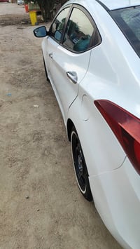 النترا • ٢٠١٦ • امريكي