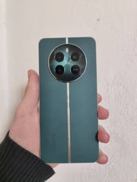 ريلمي ١٢ بلس ٥جي • ٢٥٦ • رام ٨+٨