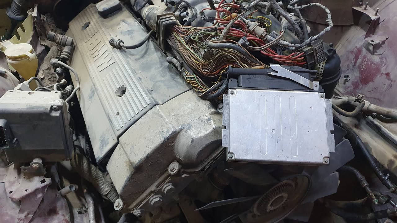 السلام عليكم
غراض للبيع

غراض صقر ماروني موديل ٩٧ تك فانوس كامله من الدعاميه للدعاميه مايبقى بس الشاصي  مستعمل كير مكفول محرك بي تبخير  غرفه اسود كهرباء كامله ضفيره كامله مع العقول والمجمع الكهربائي كامل حساسات صالنصه 
لايت وبك لايت حداديتها راديتر ومروحه تبريد ومحرك كامله وياله ٤ حجم ١٧ والسبير حجم ١٦  بوب ٤ شفت ستيرن كامل مع السويج والعقل تانكي بانزين وطوافته كامل 
يعني كامله طبعا صورتها بلهوسه وموكلش مبينات  الي يريدهن يجي يشوفهن و ياخذهن شلع والسعر بالي يرضي الله مكانهن كربلاء الحي الصناعي 
*********** وهذا رقمي
