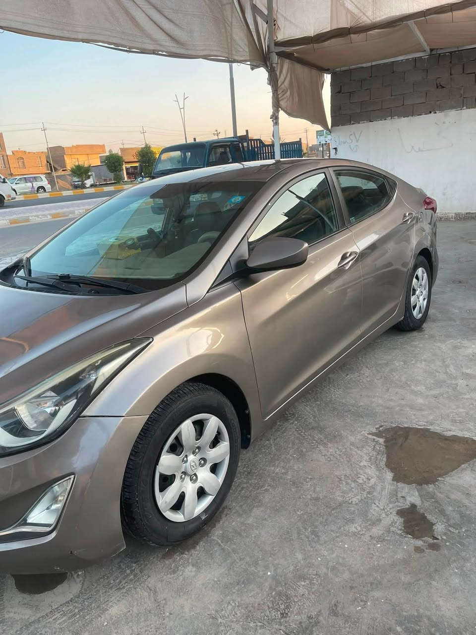 السلام عليكم
النترا امريكي للبيع سعر ٩٣ وبيه مجال 

محرك ١٨٠٠ دوش

موديل ٢٠١٦

رقم بغداد

سنويه ب اسمي تحويل مباشر 

مصبوغه حزام 

ضرر الوارد مالته جاملغ عكس سايق 

بدون دواخل وضرر بل باب الخلفي الايمن 

لون جوزي قهوائي 

للتواصل *********** متواجد واتساب
