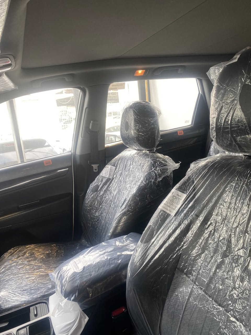 سورنتو 2014
للبيع أو للمراوس 
بدون صبغ
مواصفات 1/1
تدفئة تبريد بل كشن 
داخل قرميد 
السيارة اعلى مواصفات
غير متواجد خاص 
للاستفسار اكثر :
***********
