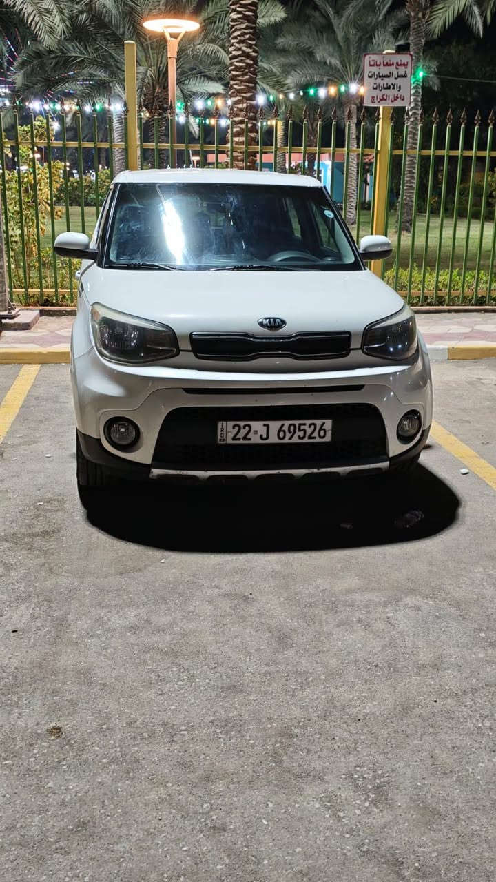 السلام عليكم
صول 2019 رقم اربيل

السياره بيها 3 قطع جاملغ وبنيد وباب بدون ايرباك السياره

السياره ماشيه 58Ml

سياره جديده كير مكينه حداديده تبريد تدفئه جاهزه منن كلشي اي نقص مابيها 

ب 130 وبيها مجال بسيط 

مكاني حله 

***********
