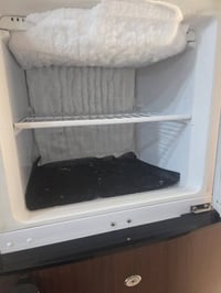 ثلاجه 16 قدم • نضيفه • الدبيسات