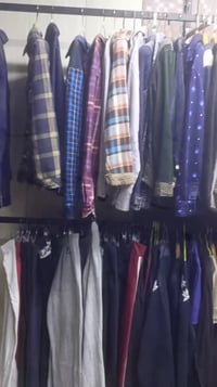 ملابس • تصفية محل • شارع الصيدليات