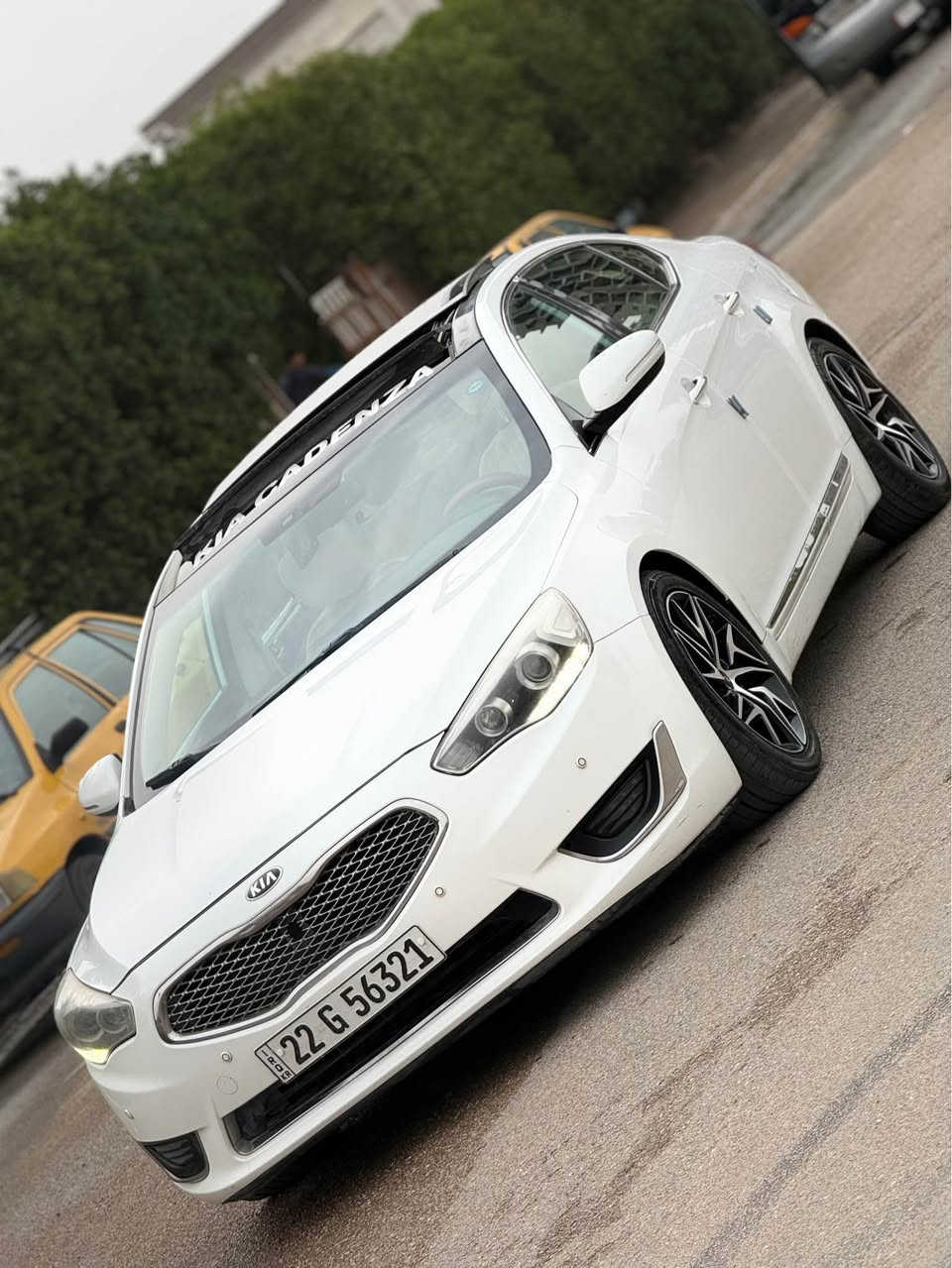 السلام عليكم
كيا كادينزا 2015 خليجي فول مواصفات 1/1 شنو مواصفات الي بالك موجوده بانوراما تبريد بالكشنات حساسات رقم اربيل الدولي شرط التحويل باسم عربي 
مكينه 6 سلندر 3500 كير مكينه خير من الله تبريد ثلج بيها صبغ 3 قطع بدون ضربه بدون دواخل صور سونار داخل منشور وعندي فديو تضويحي كامل الها سياره جاهزه لاخير  لاتخابرني تكلي شبيها مابيها
السعر/128$ ومجال بسيط بيع او مراوس
العنوان/بغداد -الاعلام قرب تقاطع درويش
*********** واتساب بغداد, العراق
