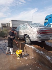 برنس للبيع اوتوماتيك كير ومكينه وحداديه كله جديد مكفولة من كل شي وباسم...