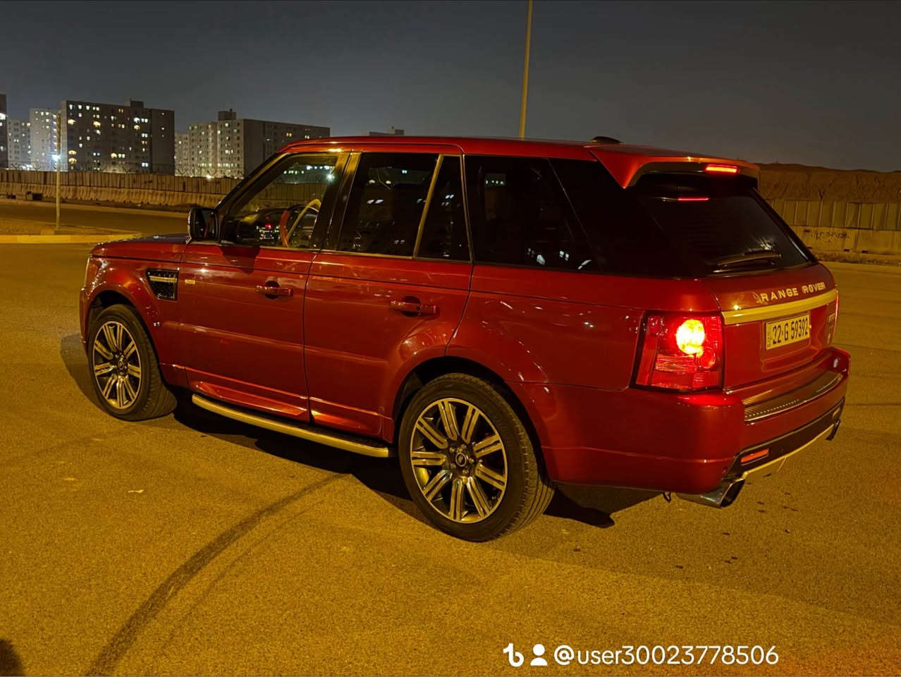 السلام وعليكم رانج روفر موديل 2013  رقم اربيل جديد سعرها 153 ورقه خليجي كفاله عامه وكالة سردار
 مواصفات VIP 

مكينه 8 سلندر سوبر 

فتحة سقف بصمة 

تشغيل وبصمة ابواب 

جكات تصعد وتنزل 

كشنات كهرباء تدفئه وتبريد وكشنات جلد  

رادارات وخلفي دمام صوت هارمن كاردن متكامل  زراق لايت جنطة كهرباء  ثلاجة شاشه كبيره نقاط عمياء وضعيات قياده متعدده  تحكم ستيرن جهتين شفتات ستيرن حساسات امامي خلفي مثبت سرعه السياره جديدة بمعنى الكلمة 

مكاني بغداد العامريه شارع المنظمه  

الاستفسار *********** بغداد, العراق
