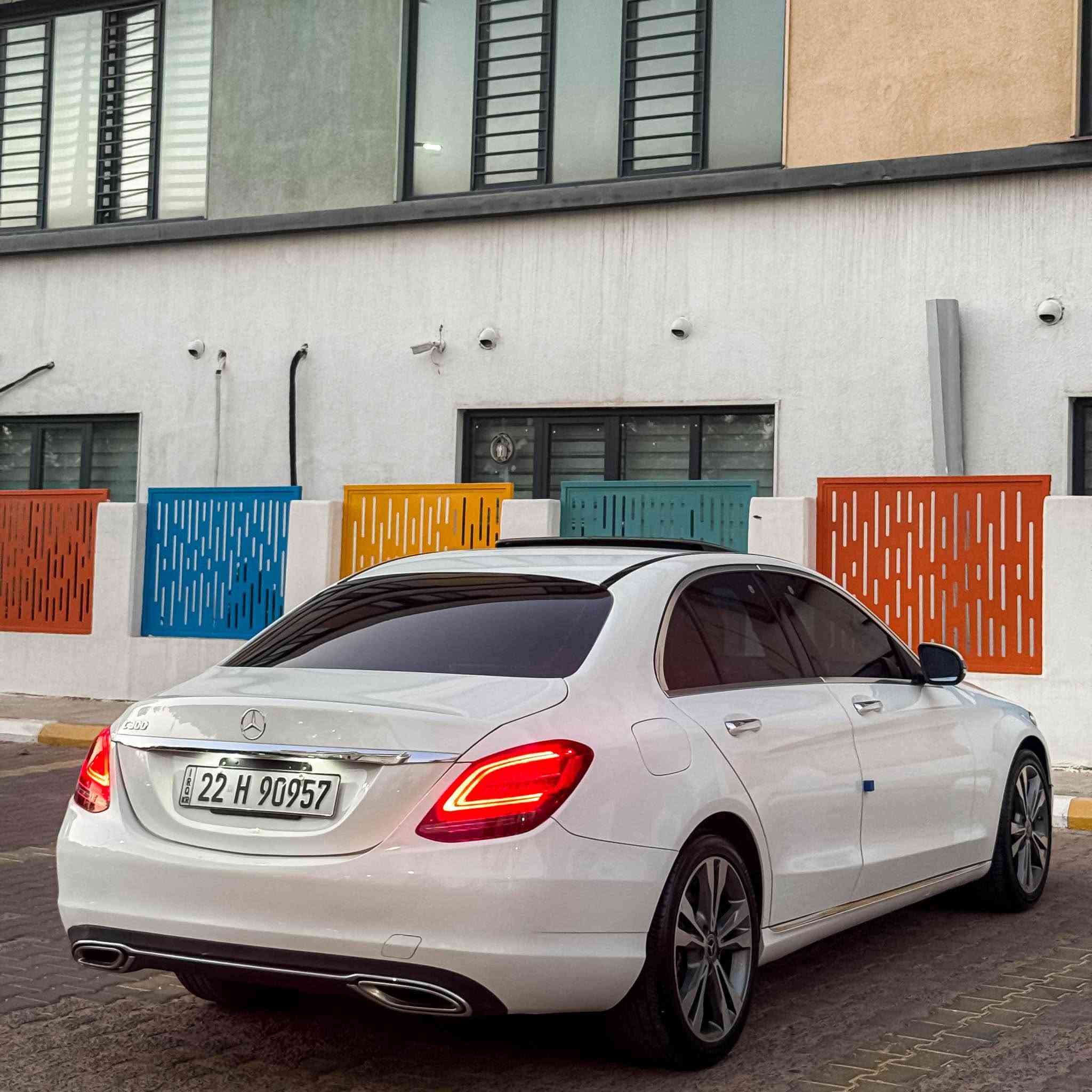 ﷽
                           MERCEDEZ C-CLASS C300 2021
▫️مارسيدس C300 موديل 2021 
فول مواصفات ١/١   زمان دولي
~~~~~~~~~~~~~~~~~~~~~~~~~~~~~~~
مكان🌇: سليماني  
سعر💵: 195$ 🔐             
تليفون☎️:*********** :::  ***********
~~~~~~~~~~~~~~~~~~~~~~~~~~~~~~~
▫️محرك اربع سلندر  تيربو محرك مرغوب اقتصادي 
🔹گير و محرك بشرط بدون صوت بدون صرف و خلل بشرط
🔹ماشية 34 الف ميل حقيقي بشرط

▫️سيارة بيها (( قطعطين صبوغ و صفحة سكن كلير امريكا بدون حادث بدون معجون و فتح ))
🔹بدون داخل بشرط
🔹بدون بارد و بدون شخت و بدون رصعات 📦📦
🔹سيارة حيل حيلوة جديد

▫️مواصفات
( بصمة - فتحة - داخل بيجي - رادار - شاشة كبير - گيجات ألكتروني - ماوس - صندوق شفت -  كشنات جلد - كشن تتفيئة - كشن و ستيرن كهربا و خزن - نيزامي ئيكو و نيزامى سبؤرت و سبورت پلاس - تبريد مركزي - لايت ليد و عدصات - مراي شفت - ڤوليوم لمس - بعد هواي مواصفات )

▫️اربع طاير و ويل بيلادي جديد بدون مصروف
🔹تاير و ويل بيلادي شريكه 
🔹بسميً السنويه بشرط تحويل و خرامه
🔹سياره مابيها دينار مصرف كامل من كل نواحي

◽️نظافه ١٠٠٪؜ كامل سيرفس بدون نقص و بدون مصرف سياره اي نقص مابيها 
تاير و ويل بيلادي شريكه 

نفسي يوم /تحويل و كاله حاظر
مكان / داخل سليمانيه🌆 السليمانية, العراق
