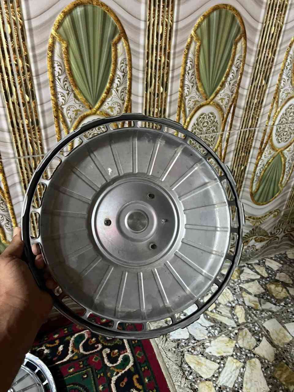 كبات ابو الأسد حجم 14 للبيع جدد لاعواج ولاشخوط مكاني نجف 
السعر 240
هاذه رقمي ***********
