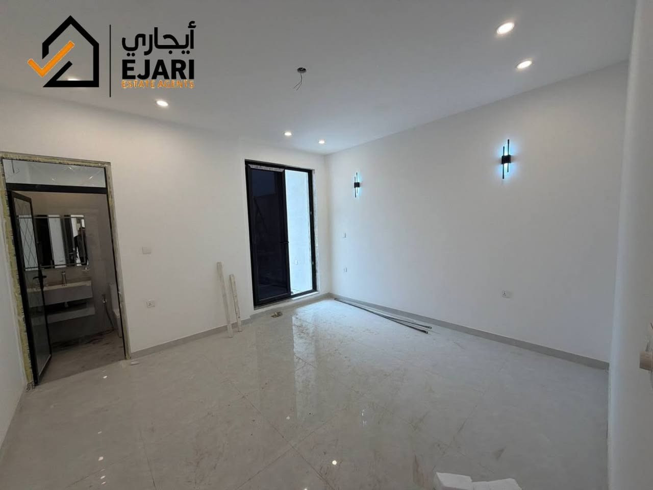 اعلان ايجار 
Ejari  إيجاري 
يوجد مشتمل في منطقه الحارثيه قرب ساحه النسور فرع هادئ بناء حديث مودرن  غير مسكون مساحه ١٠٠ متر علما كهرباء ٢٤ ساعه وطني مجهز سبالت+كاونترات مطبخ  
يحتوي ٣ غرف +صاله +هول +مطبخ +حمام عدد٤ +بيتونه كبيره يصلح سكن للشغاله 
للاستفسار  ***********
اذا مهتم بالسعر اكتب رقم 10 سوف يتم الرد خلال ثواني 
نقدم خدمه  اداره العقارات في جميع مناطق بغداد في حاله انك مشغول او امسافر وماعندك وكت اتابع البنايه او اي عقار يمنه الحل ايجاري بديل  
يلبي طلبك وانت مكانك بطرق حديثه 
او زيارتنا الى موقع الشركه في حي الجامعه الفرع مقابيل كليه الاداره والاقتصاد فرع مدرسه المباهج👇
 https://maps.app.goo.gl/uwkk4QPYd5EgivjP8?g_st=iw

 للمزيد من العروض يمكنكم الانضمام قناه التلكرام👇
https://t.me/omarEjari

وتساب 👇 فقط رسائل 
https://iwtsp.com/9647754445448

 التيك توك 👇
https://www.tiktok.com/@ejari86?_t=8V089pzmx7t&_r=1

 قناة  YouTube 👇

https://youtube.com/channel/UCPxpJjtiuOb1RoTmh_X9cZQ

#iraq #baghdad #kurdistan #iraqi #properties #property #investment #openhouse
#propertyinvestment #luxurylifestyle #apartment #sold #rent #apartments
#عقارات_المنصور #للايجار #ايجار #مجمعات #شقق #إيجاري #الجامعه  #المجمعات #شقق #سكني #اليرموك  #السلام #اليرموك #الجادريه #تجاري #الداوودي
