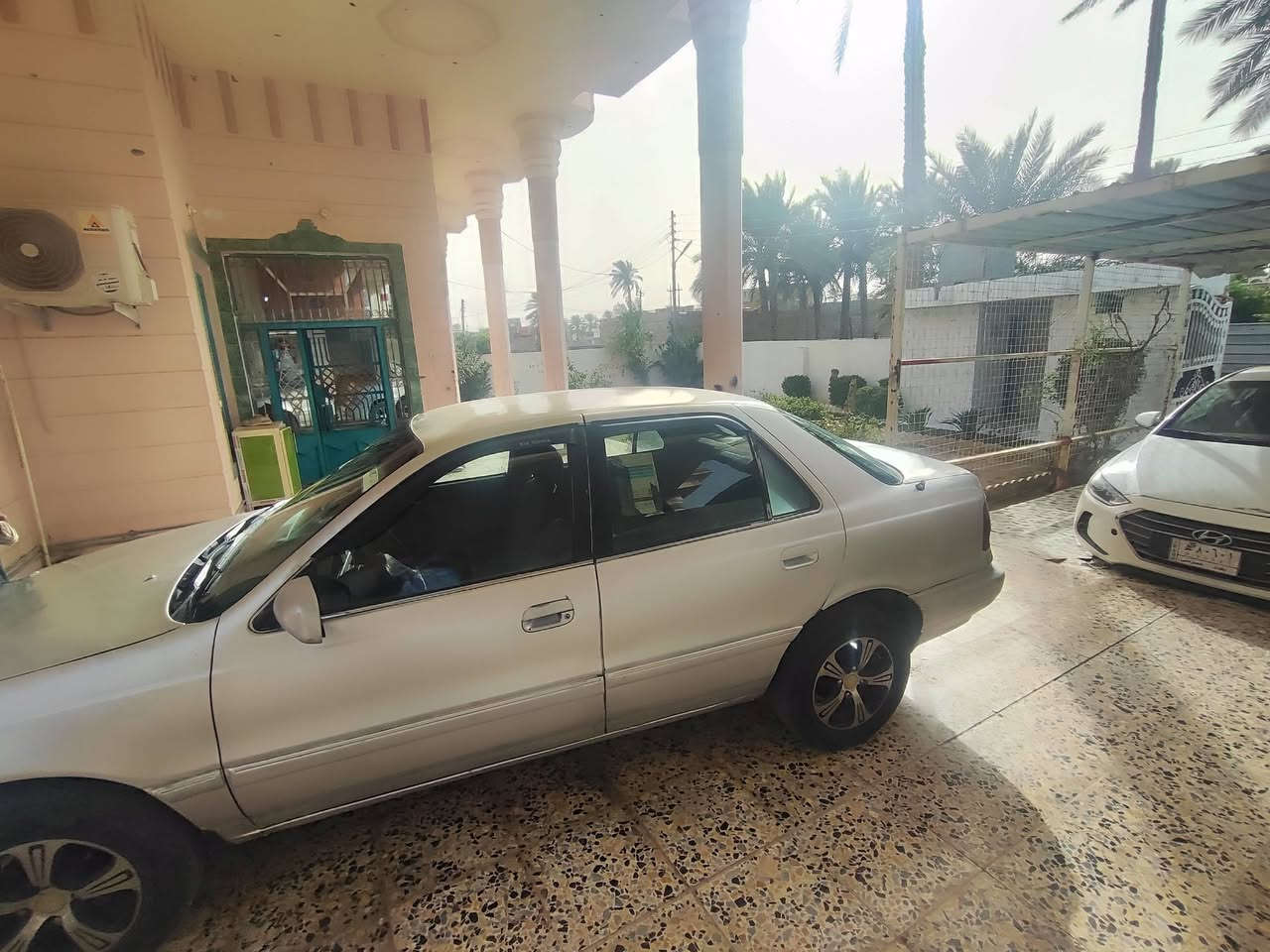 السلام عليكم/ النترا دمعه موديل 1994 محرك 1600 كير عادي نوزل رقم انبار محرك وكير وكهرباء وصدر بحالة جيده بطاين جديده جام كهرباء تبريد ميشتغل بس فان شغال معروضه $30 ومجال قليل العنوان الرماديي
تلفون‏‪0782 386 7677‬‏
