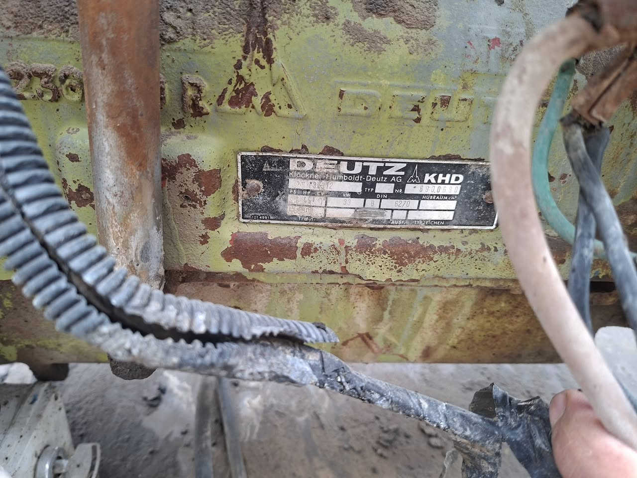 دويز الماني ٣ بستم راس توليد ٣٠ كيفي
للاستفسار ***********
