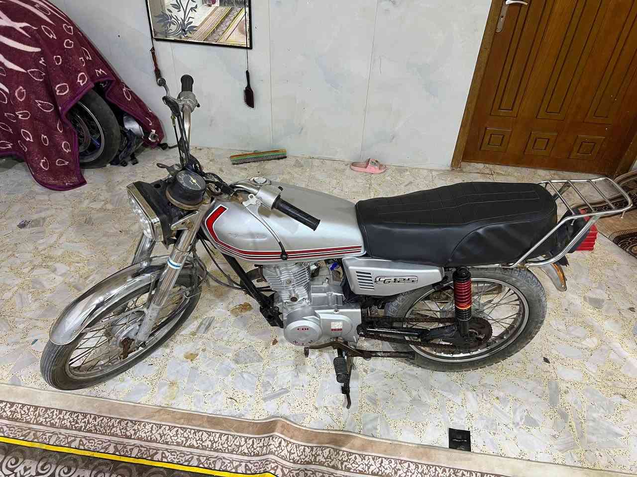 سلام عليكم دراجة ايراني للبيع سعر 350 نظيفة شوفت العين مكينة تخبل ما مفتوحة ولا تبخر لايت شغال وجوزة
سلام عليكم دراجة ايراني للبيع سعر 350 نظيفة شوفت العين مكينة تخبل ما مفتوحة ولا تبخر لايت شغال وجوزة 
وسويج مكاني ابي الخصيب  للتواصل خاص
***********
