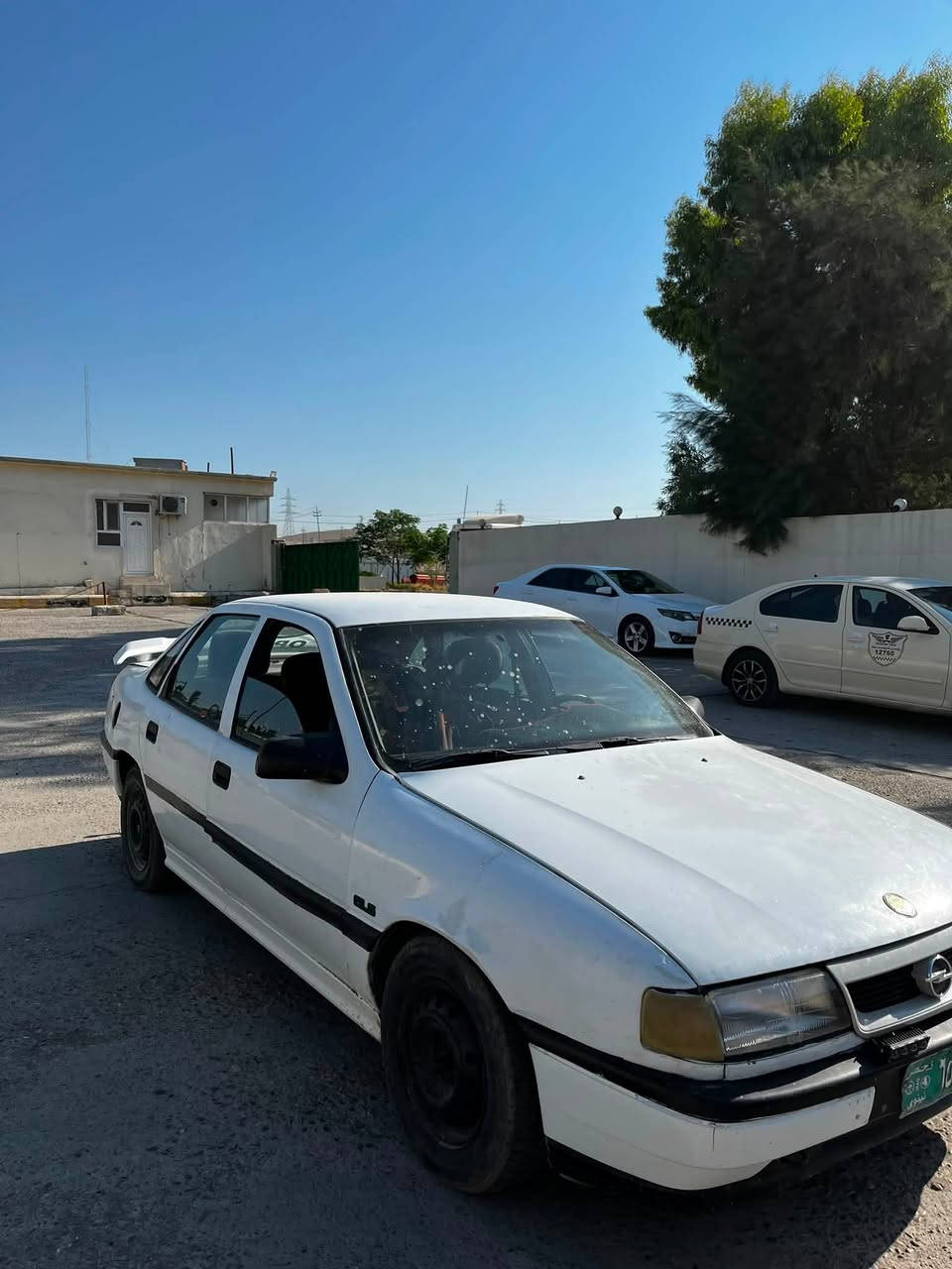 فكترا  كير  اتوماتيك
حجم المحرك 18✅
صندوك ✅
صفر غرامات 
سنوية خضرة ✅
تحويل وكالة شرط ✅
حدادية جديد 
كير محرك شرط✅
دوائر معجون وصبغ فقط ✅
السعر ٣٨ ورقة ومجال
 
*********** واتساب

