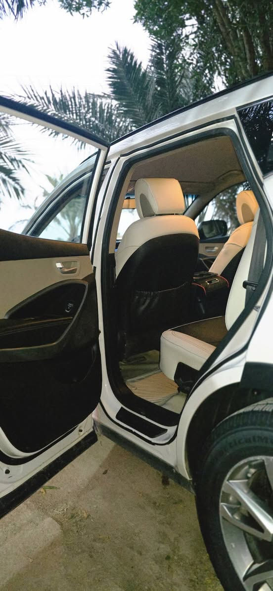 السلام عليكم سنتافي 2014 خليجي مكفولة كفاله عامة من اي شي ماعدا شخوط بسيطه كلش 6  راكب  4 سلندر 
السياره جاهزة من كلشي تبريد تدفئ حدادية جديده 
محرك كير على الشرط السياره رقمها ميسان مشروع وطني بااسم صديقي مداور ثاني يوم 
مكان السياره محافظة المثنى قضاء الخضر اتصل وتدلل 
***********
***********
