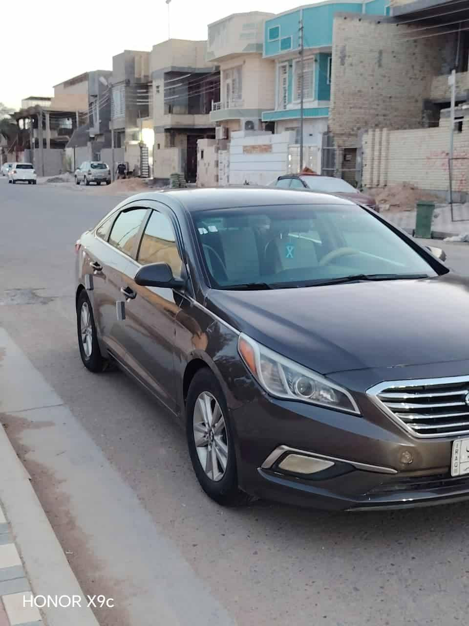 السلام عليكم سوناتا موديل 2017للبيع  رقم بغداد الماني تحويل ثاني يوم وارد امريكي حادثه بنيدل مبدل بدون دواخل وبيها ثلاث قطع صبغ وباقي كفاله مكينه 2400وكير وحداديه وتخم تاير وكهربائيات مكفولات سياره كل نقص مابيها جاهزه السعر 113وبيها مجال حك الجيه ***********مكاني كربلاء مكلف بلنشر
