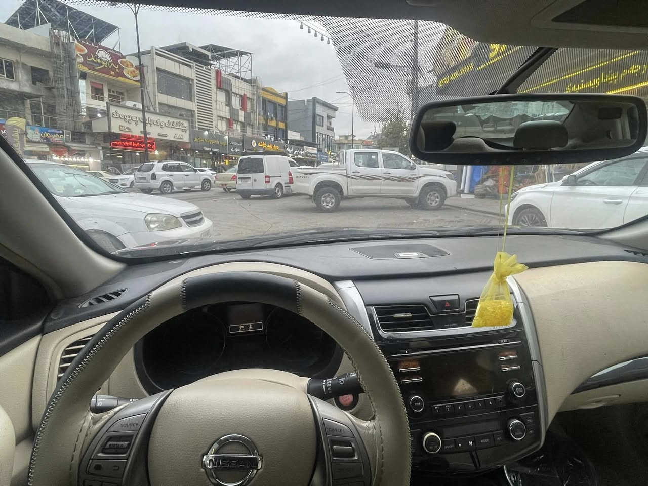 سەرەتا بە ناوی خوا  ماشائەلا لە مالی هەموو لایەک ئلتما ٤بستۆن زۆر جوانو بئ مەسروف سەیاەرکە. ٣پارجەی بۆ یاخە ٢٠١٤ قەپات مواسفات سلیدوو کوشن جلدوو  کوشن ساردوو گەرم. سیرەکە بەشەرتی گئروو مەکینە مالی دۆستە سەیارەکە براوەیە   تکایە گەر موشتەری نیت سەری منیشوو خۆشت مە یەشئنە    نرخی ٥٥  تۆزئ مەعامەلی برایەنش گۆرینەوەش ئەکەم لەسەر دل گرتن سوپاس ئەدمین ❤️***********
