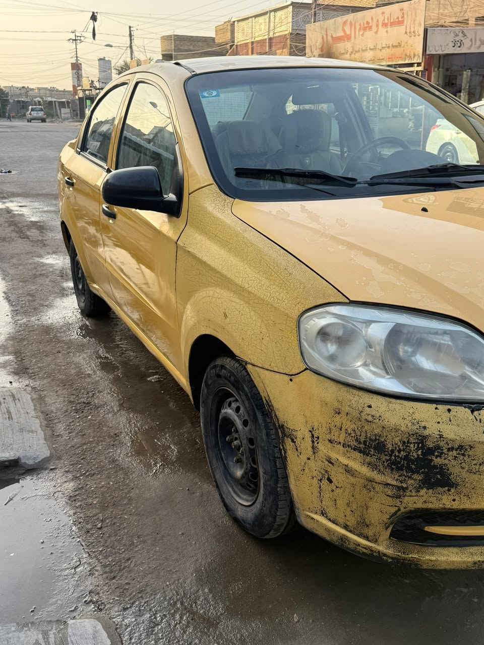 السلام عليكم
افيو موديل 2010 الشركة العامة للسيارات 
مصفره هيئة وغرامة 
محرك 1500
كير ومكينة خير من الله 
السيارة باسمي 
السعر 52 وبيها مجال
مكاني بغداد البلديات
الارقام *********** و ‏‪0771 519 0263‬‏
