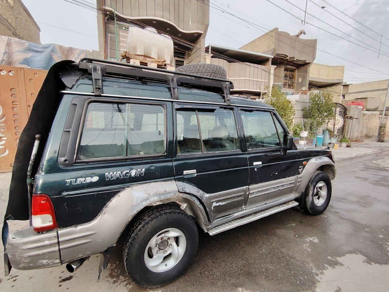 السلام عليكم كالوبر  موديل 2000 بغداد بسمي مشروع وطني  مكينه وكير ففتي شادهن عله ايدي حاويه قبل سنه لسياره تخم تاير حداديه نص عمر لسعر 62 وبيه مجال ***********
