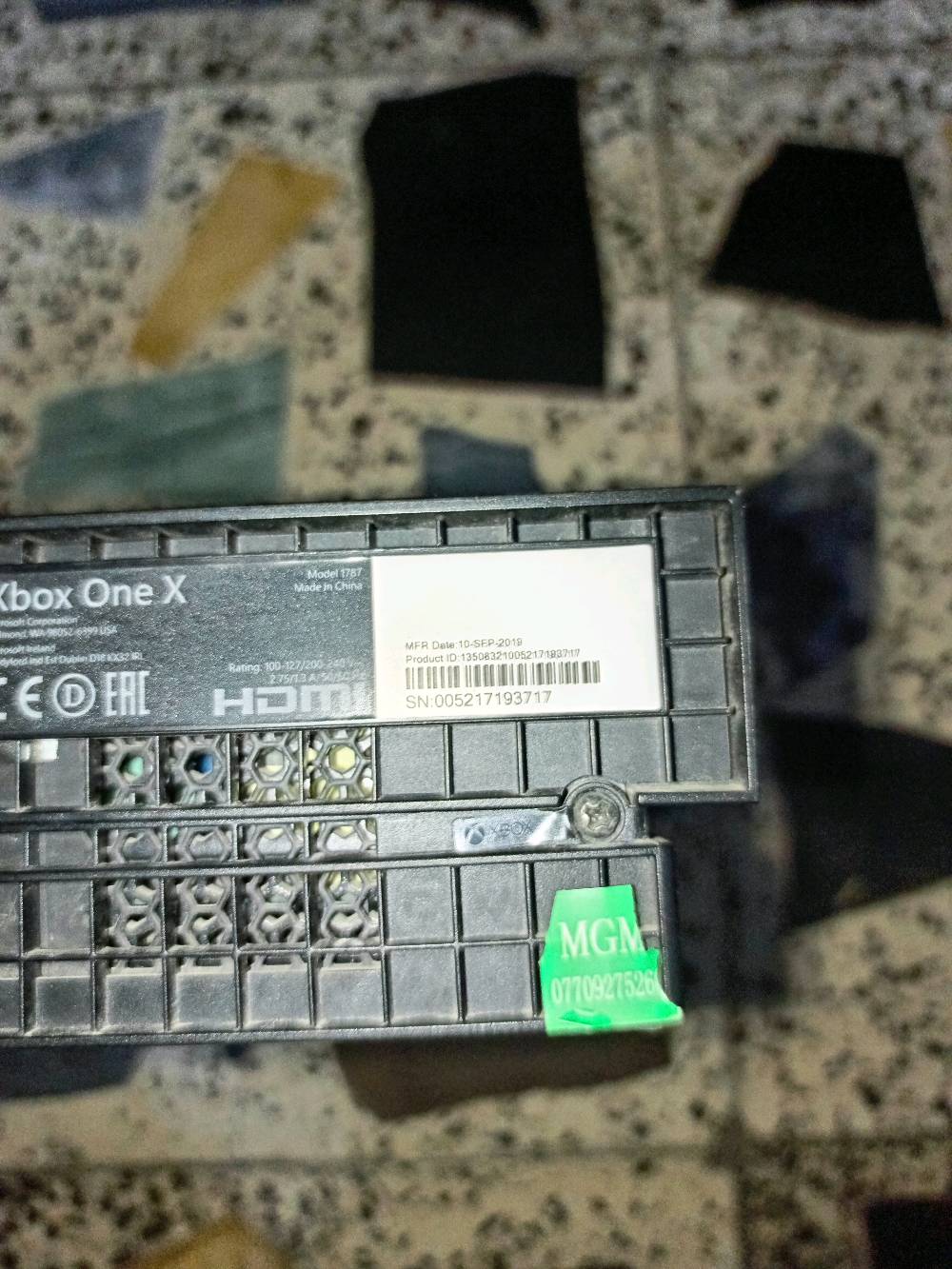  سلام عليكم اكس بوكس ون اكس Xbox one xكامل للبيع الجهاز مفتوح ركز مفتوح للبيع اضمنة الك من كل النواحي لا تكطيع ولا لاك ولا اي شي بلجهاز سلس ويخبل السعر ٢٠٠ وبي مجال كامل مكاني بغداد