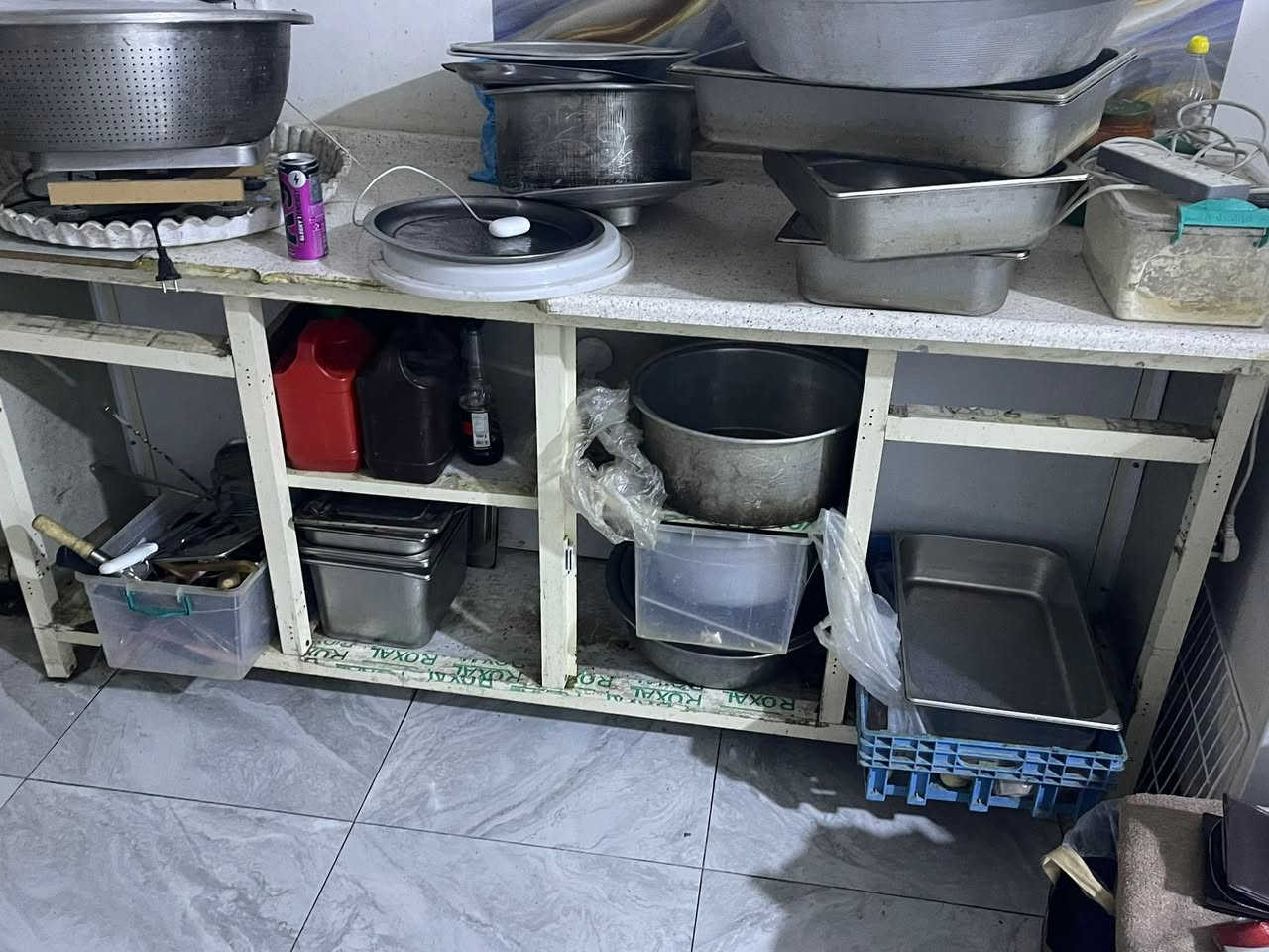 غراض مطعم البيع شوايه حمايه ميوزه كونترات غراض كمله 

+964 781 720 8779


**إذا كنت صاحب هذا الإعلان وتريد حذفه لأي سبب، رجاءا أرسل رسالة إلى الدعم الفني**