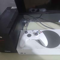 اكس بوكس سيريس اس • ٥١٢جيجا • جوستك اصلي