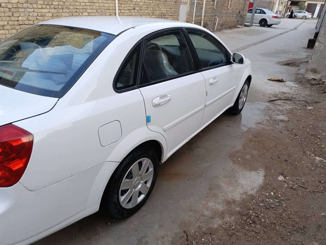 تحيه طيبه السلام عليكم 
 اوبترة 2011
 سيارة جدا نظيفه  
باسمي مشروع وطني سنويه جديد 
فقط جاملغ الامامي بي صبغ 
باقي مكفول 
تخم تاير مكينه كير صدر جديد 
السعر 78 وبيه مجال 
***********
مكان واسط المركز
