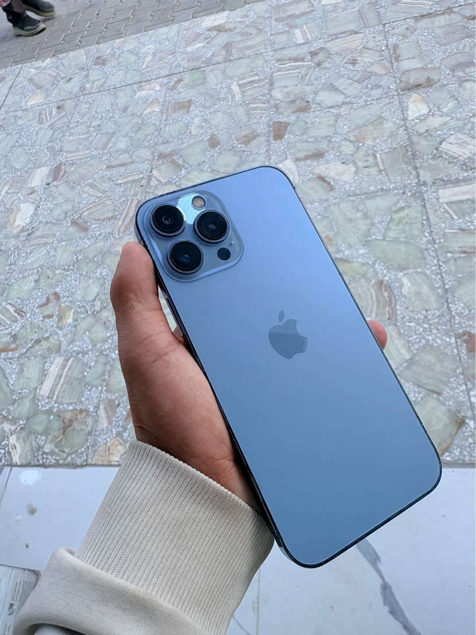 ايفون13برو ماكس ذاكره1تيرا بطاريته٨٥ مبدله شاشه اصليه تفصيخ وضهر غير شي مابي ع فحص شراي يجي خاص ويدلل الزبير, البصرة


**إذا كنت صاحب هذا الإعلان وتريد حذفه لأي سبب، رجاءا أرسل رسالة إلى الدعم الفني**