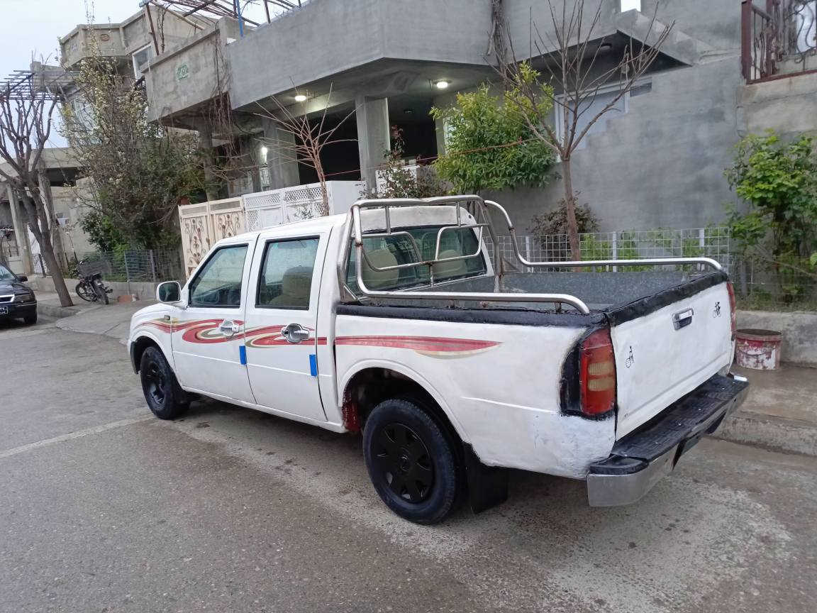 سۆپەر دێر ٢٠٠٦ بیلاد کاربێتە گێر مەکینە بەشەرتی سەد فیتەر *********** وەرگەڕاو بڕاوە موس دەحم لێدراوی بەشەرت شانسی و ئەکسلی بەشەرت چوار ویل و تایەی نوێ جام کارەباو سوکان پاوەر زۆر توندوو تۆڵە خایسی نیە زۆر بەکێشەو بەنزینی  کەم دەوێت ماڵی ئەم دەشت و دەروو بەهارەیە  ناوبۆدی تێدایە کامل کارەبای بەشەرتە مەسرەفی نیەو زۆر زۆر مەزبوە سعری قفڵ ١٤ گەڵ 
ڕ *********** ڤایبەر واتسئاپ لەسەر کۆڕەکە *********** رانية, السليمانية
