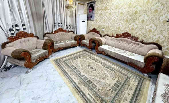 تخم ملكي  تركي ثكيل تكمةوضخم مستخدم 450عشرة مقاعد‎0771 799 6886الشراي يتفضل خاص بغداد
