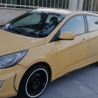 سياره اكسن هاش باك موديل 2012 السياره مبدل بيه بوند وجاملغ بدون دواخل ...