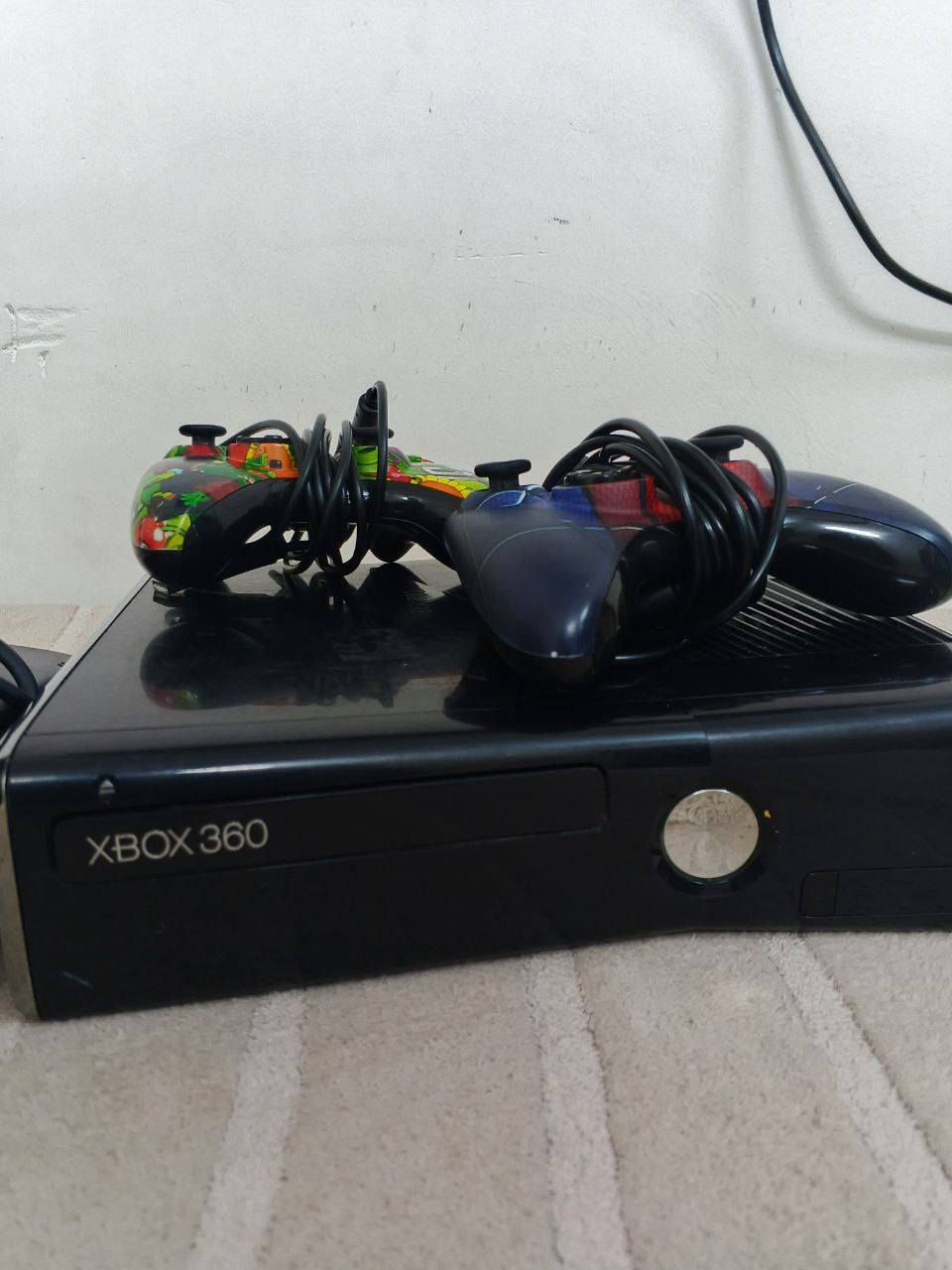 موجود اكس بوكس 360 للبيع شراي يجي خاص بعدهه جديد


**إذا كنت صاحب هذا الإعلان وتريد حذفه لأي سبب، رجاءا أرسل رسالة إلى الدعم الفني**