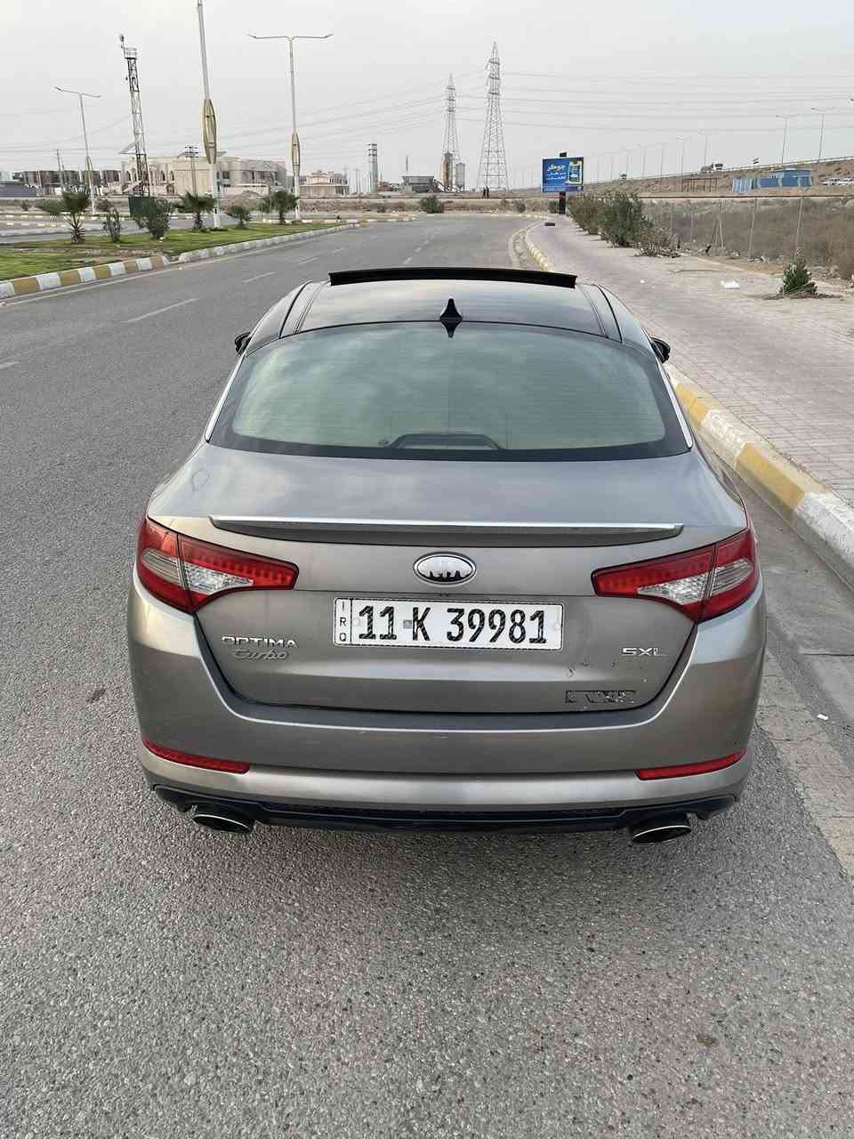 السلام عليكم 
اوبتما موديل 2013/فئة SXL
رقم بغداد مشروع وطني 
مكينة 2000تيربو لاتنقيص ولا تبخير 
المواصفات
سقف بانوراما 
مرايات اوتماتيك 
أشاير بالمري
تحكم ستيرن
كشنات جلد رياضي
تبريد كشنات وتدفئة 
كشنات خلفيه تدفئة 
كشنات خزن 
بصمه أبواب
بصمه تشغيل
شاشه كبيره 
دبل صالنصة 
شاشه اعطال
لايتات LED
السياره اعلى المواصفات بالاوبتما بيها
بدون حادث السياره بيها رش ٣قطع مكفوله من حادث دواخل 
السعر 106$ وبيها مجال  والمعاملة بعد المعاينة 
***********
مكاني الفلوجة
