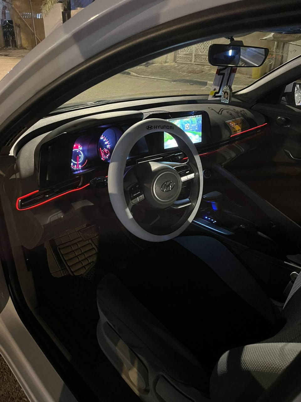 الانتر خليجي موديل 2022 سياره كفاله عامه بي بس هاي ضربه موضحه بصوره سياره ماشيه 92 سياره رقم اربيل تريد تحويل تريد وكاله بخدمتك سياره نضيفه وما متعبينه محرك 1600 كير مكينه تبريد كلهن كفاله سياره جديده 153$
***********
