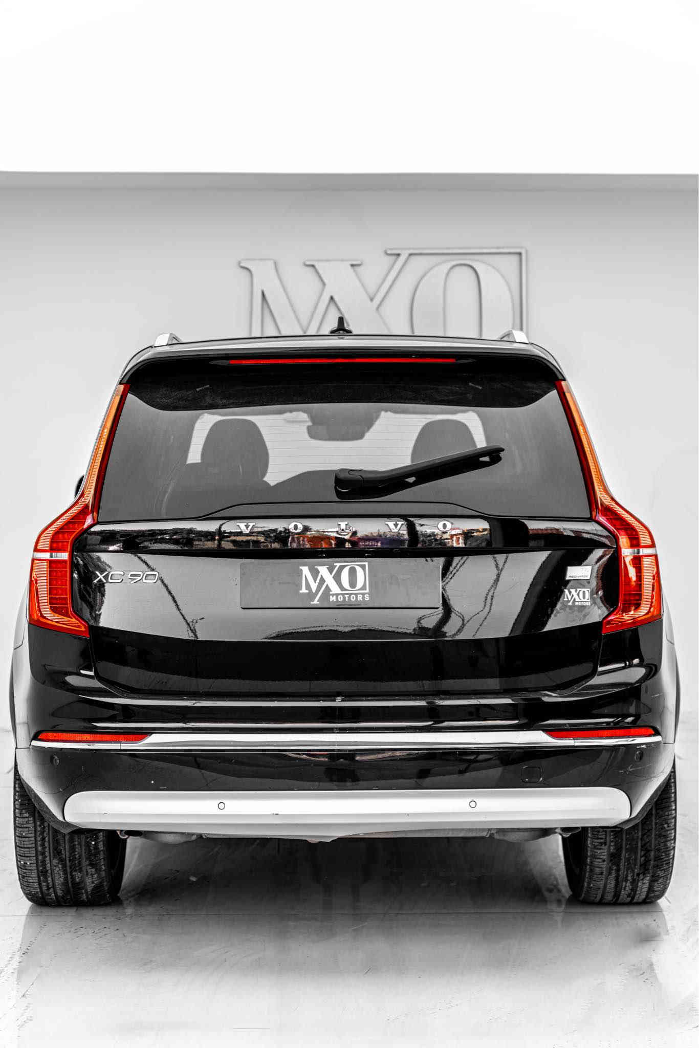 Make: VOLVO XC 90 T8 AWD RECHARGE
Year model: 2022
Importer: SWITZERLAND 
Odometer: 58,000mi
Price: $76,000
___________________________________________________________
For more info
Call: 0750 400 3332
Call: 0770 400 3332 دهوك
