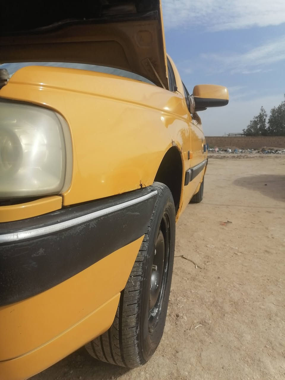 سلام عليكم   405البيع سياره كفاله
عامه سياره خير من الله  بديته تنقيص  تبريد تدفه سياره مال جناي  سنويه الحد2030 
 مكان سياره ذي قار مركز وراعي سياره هم  بذي قار 
السعر 37 بيه مجال. ***********
