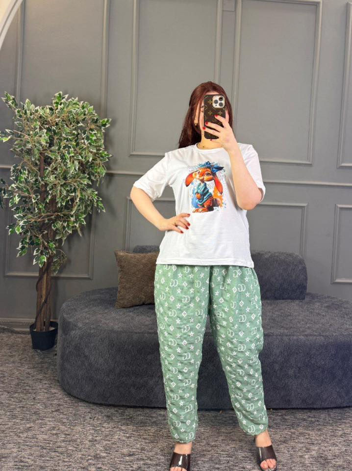 تراك  نسائي
خامة التشيرت فانيل زبدة البجامة كريشة   شرط الفحص

فري سايز  لحد ٩٠ كيلو

متوفر درزن ومفرد 

توصيل جميع المحافظات


**إذا كنت صاحب هذا الإعلان وتريد حذفه لأي سبب، رجاءا أرسل رسالة إلى الدعم الفني**