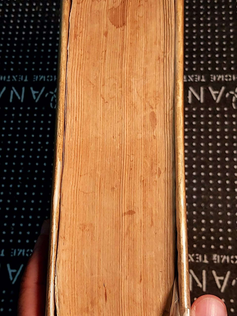 قاموس أكسفورد ضخم قديم جداً ، عدد صفحاته أكثر من ١٥٠٠ صفحة . للبيع بسعر ٢٥ الف نهائي


**إذا كنت صاحب هذا الإعلان وتريد حذفه لأي سبب، رجاءا أرسل رسالة إلى الدعم الفني**