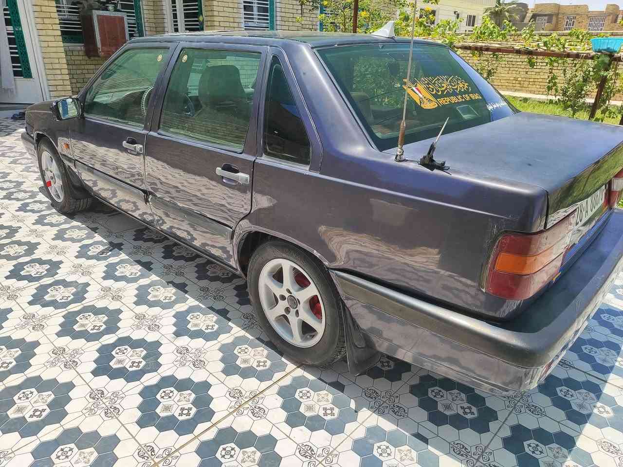 السلام عليكم
فالفو موديل 1995 رقم نجف انكليزي مشروع وطني بسامينه تحويل ثاني يوم هزه بعده ما نافذه 

كير اوتوماتيك محرك ابلاديات مكفولات

تخم تاير جديد حداديه جديده كهربائيات كله شغاله سياره جاهزه من كلشي مال جناي مكفوله ضربه و تبديل صبغ مكانات تكم و قماره و بنيد و جنطه ابلاديات 

عنوان بابل القاسم ع 

***********
