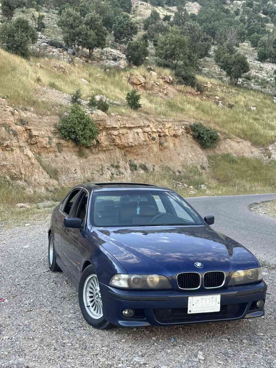 بي ام دبليو E39 528 1998 
فول فول مواصفات

📍 رقم بغداد
🌞 فتحة سقف
🪑 كشنات جلد بلدي
⚡ كشنات كهرباء
📡 حساسات
🔌 كهربائيات كاملة
🛠️ صدر أمامي وخلفي
📻 مشط ستيرن
❄️ فريزر تبريد وفان وتدفئة
🛞 تايرات جديدة
⛽ منظومة غاز من مصطفى الدورة
💧 منظومة ماء كاملة
⛽ منظومة بنزين كاملة
✅ السيارة كاملة وما بيها أي نواقص
📄 شرط التحويل
💹السعر 82 وبيها مجال بسيط 

مكان تواجد السيارة: موصل
رقم صاحب السيارة: ***********
