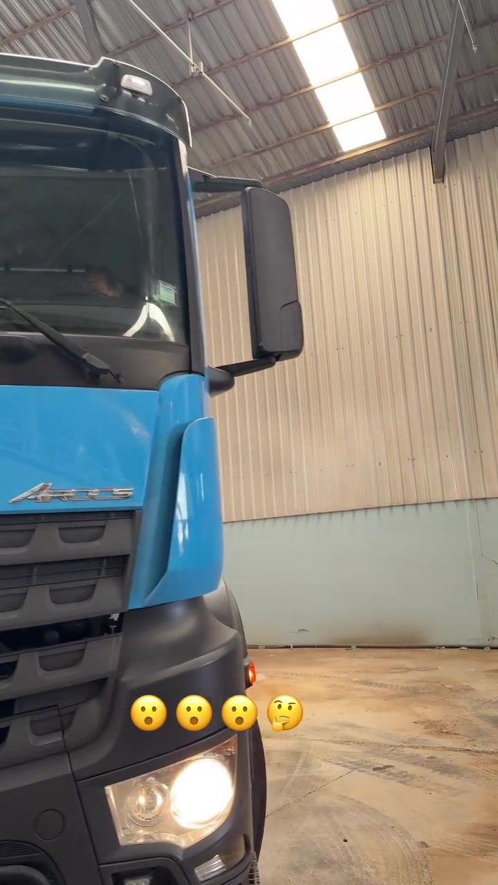 Mercedes Benz Arocs  #النجف #كربلاء #mixer #اربيل #بصرة


**إذا كنت صاحب هذا الإعلان وتريد حذفه لأي سبب، رجاءا أرسل رسالة إلى الدعم الفني**