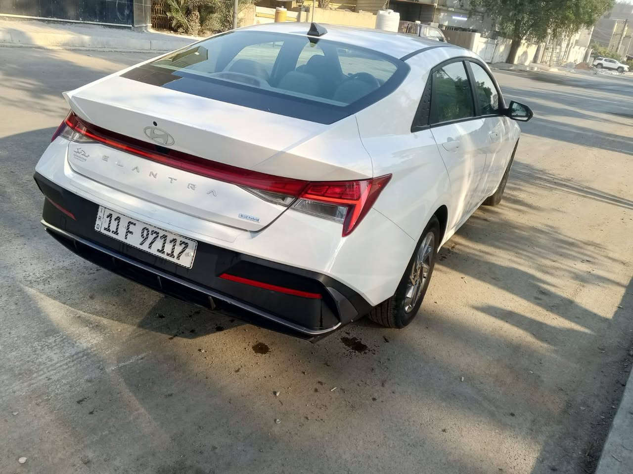 السلام عليكم
هيونداي إلنترا ٢٠٢٤ هايبرد – وارد أمريكي 

فوووول مرقم بغداد باسمي

ماشيه: 22ألف mi

الضرر: فقط جاملغ امامي وشخط بلبابتين وصور لحادث موجوده مع الصور بدون يرباك بجم كبس ليبل واحد بدون تبديل

المواصفات

 • شاشة كبيرة

 • كشنات مخمل

 • كشنات تدفئة وتبريد  

 • ويل كب اسود

 • تشغيل عن بعد

 • رادار 

 • إشارة ترحيب

 • بصمة أبواب وبصمة تشغيل

 • مانع انزلاق

 • 3 أنظمة قيادة

 • سايد بريك كهربائي

 • شاشة

 • تثبيت مسار

 •مكان سياره بغداد الشعب او بغداد الجديده 
***********
