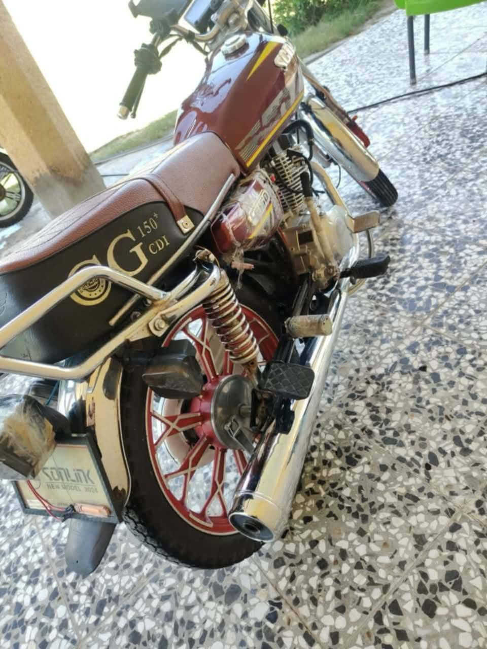 🏍️ للبيع – دراجة سولنك موديل 2024
✅ كفالة عامة
✅ محرك 200 سي سي
✅ تشغيل عن بُعد (ريموت)
✅ 5 كير
✅ أوراق كاملة وأصولية
✅ جميع أغراضها وكالة، بدون أي تبديل أو تلاعب

💰 السعر: 725 ألف دينار
📌 يوجد مجال بسيط للتفاوض

📍 الموقع: بغداد – المحمودية – اللطيفية

📞 للتواصل:
***********
متوفر اتصال، واتساب، أو مراسلة على الخاص.
