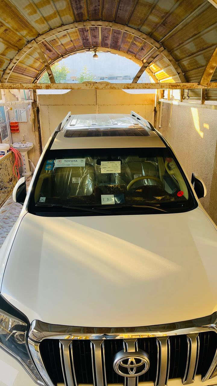 السلام عليكم 

برادو 14 فوول مواصفات

كويتي تنته سبير تعليك

مكفوله ماعدا بارد يم قبق البانزين

السعر 320) للاستفسار الاتصال ع الرقم فقط ***********
