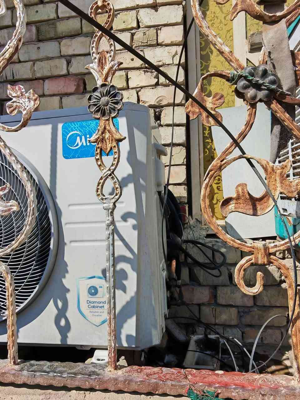 سبلت ميديه عوزه بس غاس نضيف رايده 350 واتساب فقط ***********
