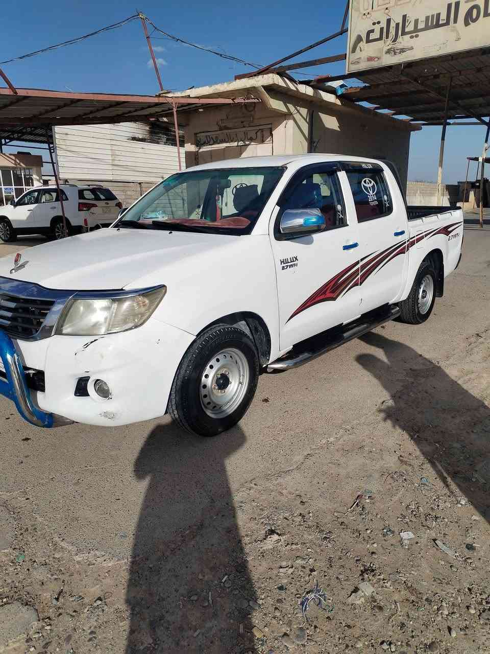 سلام عليكم سياره للبيع هايلكس 2013 شاصي 12 رغم الانبار مشروع وطني بسمي السياره مصبوغه عام
قير، ومحرك شرط وشاصي شرط كهربائيات كله شغاله السعر 140 وبه مجال للستفسار على الرغم ***********
