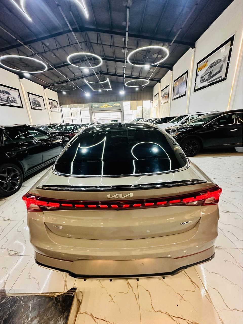 Kia k5 2023 Gt lin 2023🔥
بانوراما
كاميرا
رادار 
حساس
كوشنات كارباي و تتفيه
موبايل جارج
داخل اعمر
فول فول مواسفات
صبغ بس بونيت بدون دواخل ارباگ بس ستيرن سيستم
مكان اربيل
*********** وتسساب
***********✅ أربيل, العراق

