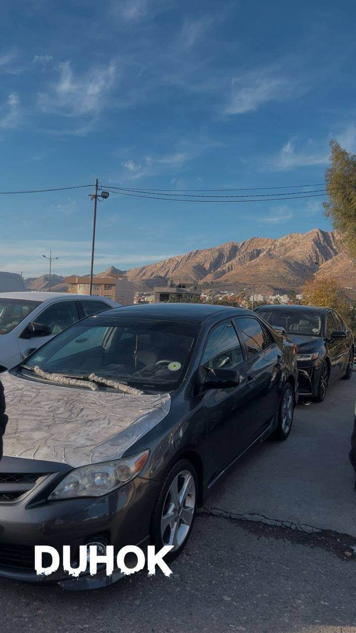 كورولا ٢٠١١
مواصفات S
٤ قتعه سبخ بئ داخلى بئ په ره شوت سنگ و پشت كپس كحلين يا تيدا هه ى
گئر مكينه شه رت تايره جديد
رقم جديد سنوى يا خلاس بوى
٣ ورقه نيڤ غرامه يل سه ر تحويل شه رت 
سعر ١١٠
*********** دهوك, العراق
